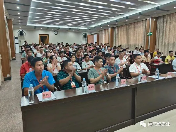 绿健董事长蒙耀团参加全区党员骨干履职能力提升培训班